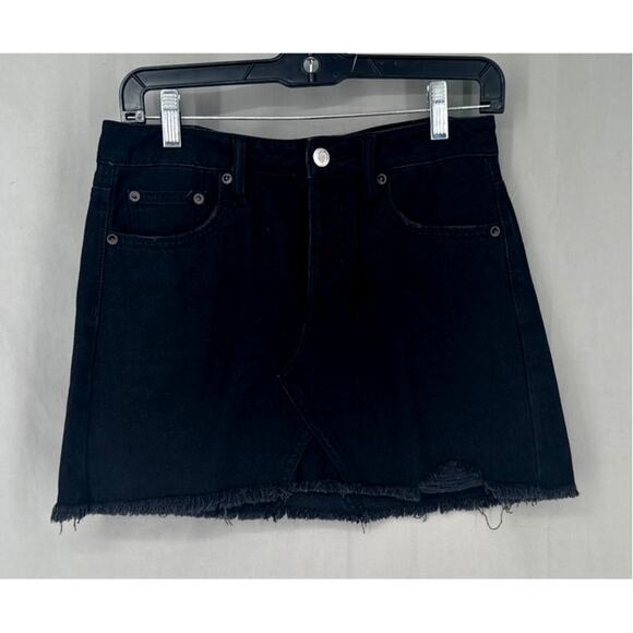 American Eagle Skirt Womens 4 Black Denim Mini Distressed Button Fly Pockets - Picture 3 of 8